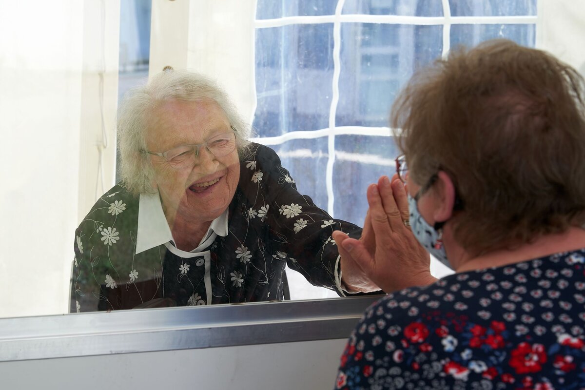 Endlich Zur Oma Ins Altenheim