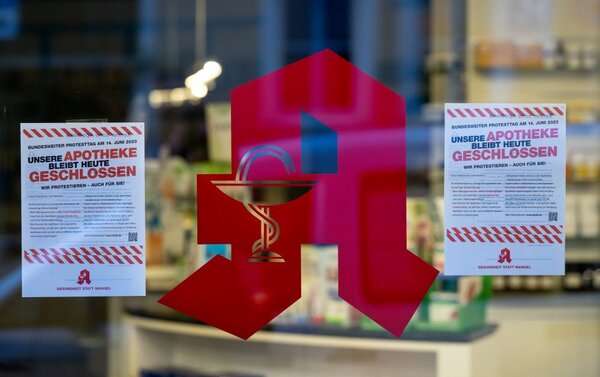 2500 Apotheken Bleiben In Bayern Zu