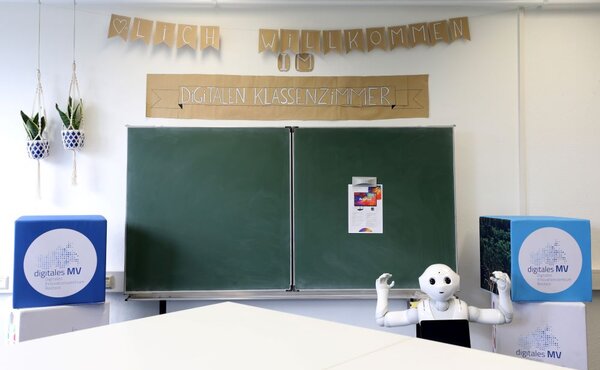 Bereits Mehr Als 70 000 Digitale Klassenzimmer An Bayerns Schulen